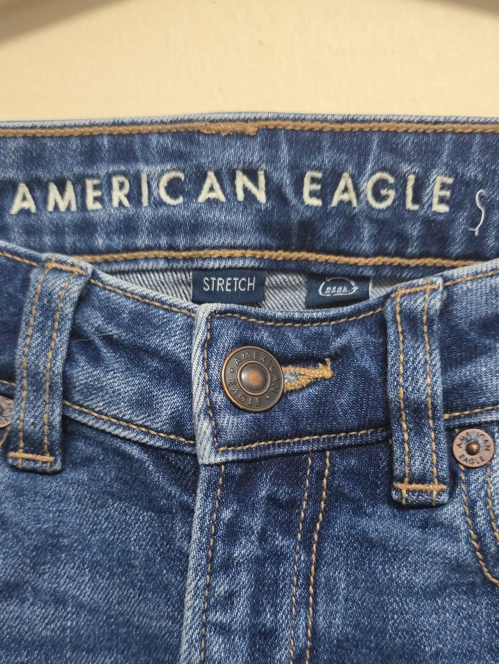 American Eagle Outfitters High-Rise Dark Blue Mom Jeans